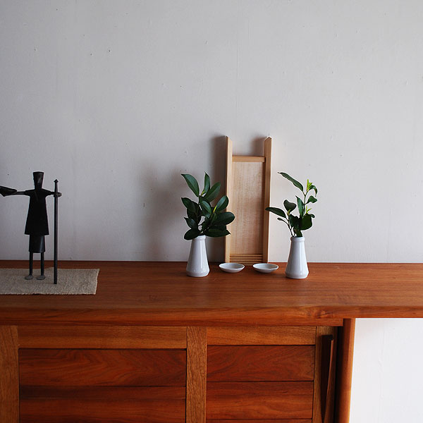 モダン神棚　インテリア